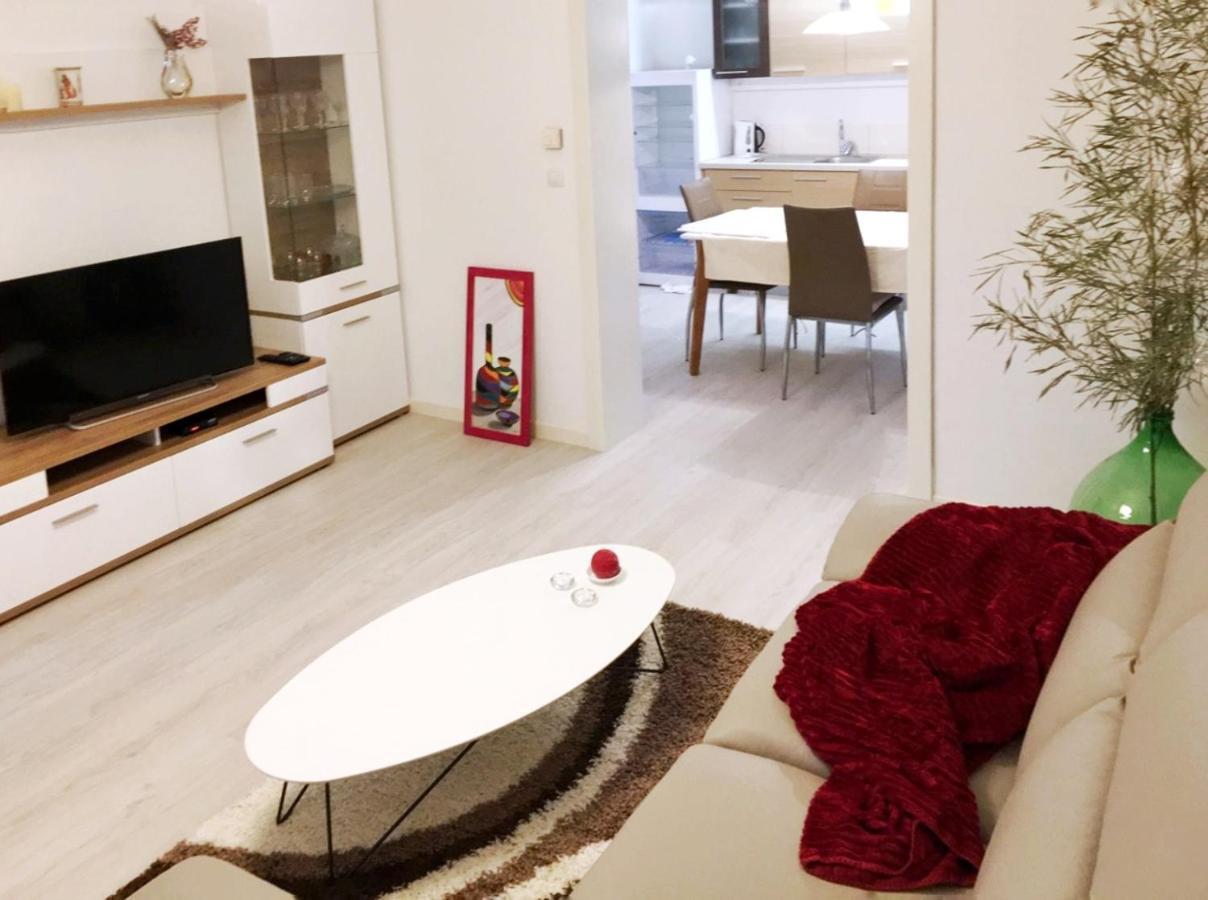 Apartments Vlasta بريمونتيرا المظهر الخارجي الصورة